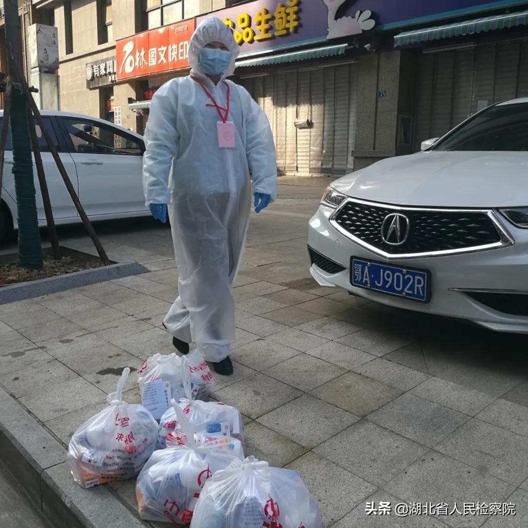 打赢疫情防控阻击战我们在行动,勠力同心战疫情不畏风雨勇向前