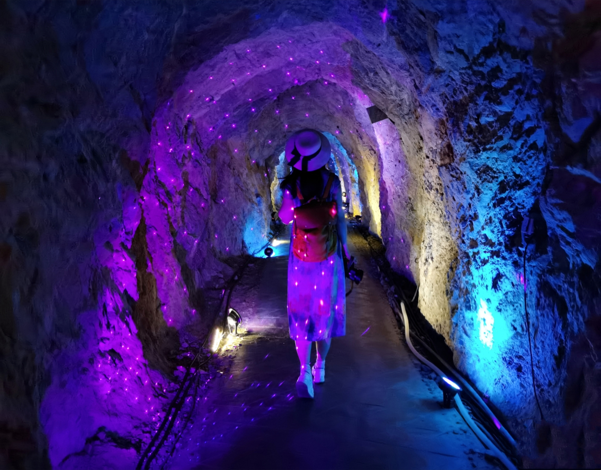 四川米易为什么很多人到这度假养老米易都有哪些好玩的地方？