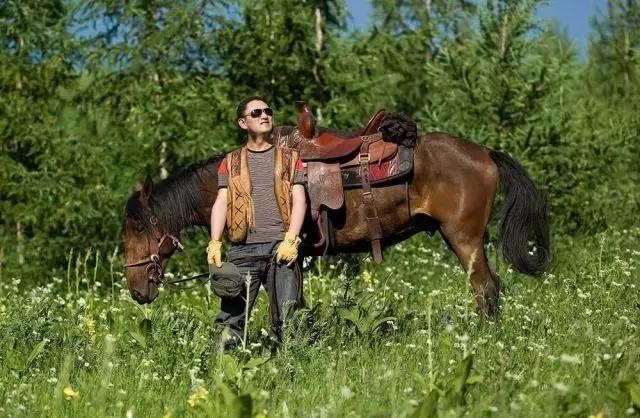 铜臭盖不住鱼头香