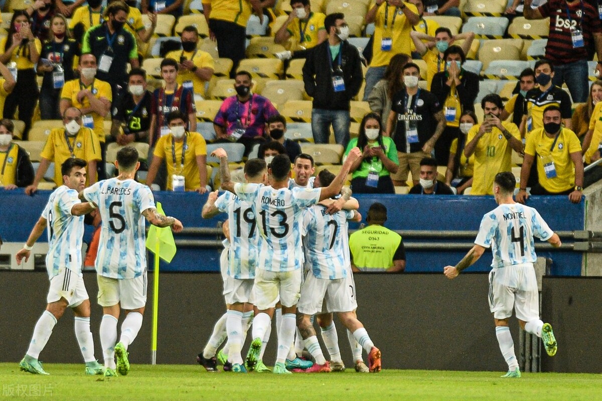 足球世界杯梅西对战内马尔,梅西破门迪马利亚传射阿根廷3-0