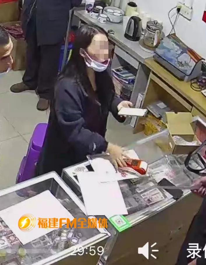 福州一商家被罚16万,福州店铺被砸监控视频