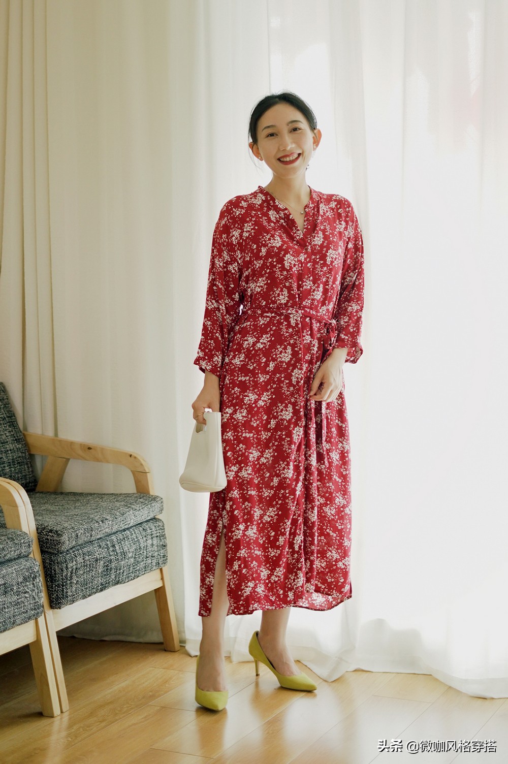 不撞衫无袖碎花连衣裙,黄色碎花连衣裙撞衫