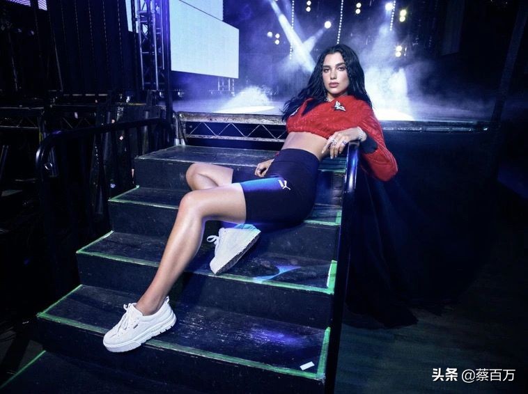 gd球鞋,gd带红的小雏菊