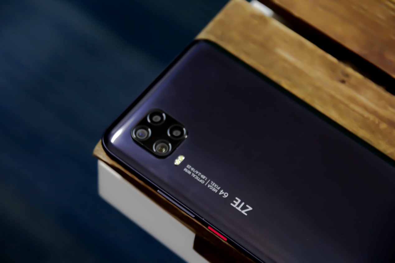 中兴天机11功能大全,中兴天机11开箱体验