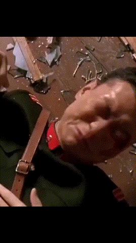 肩膀脱臼了？有一种新方法，能让你自己复位回去，像“陈真”一样