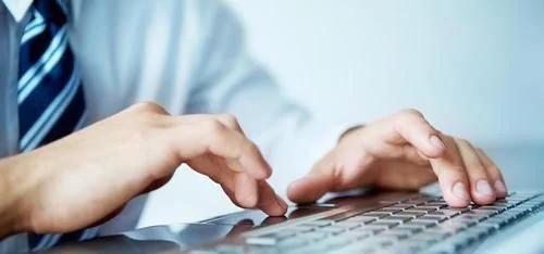 选择工资高的工作还是福利好的,选择程序员还是公务员