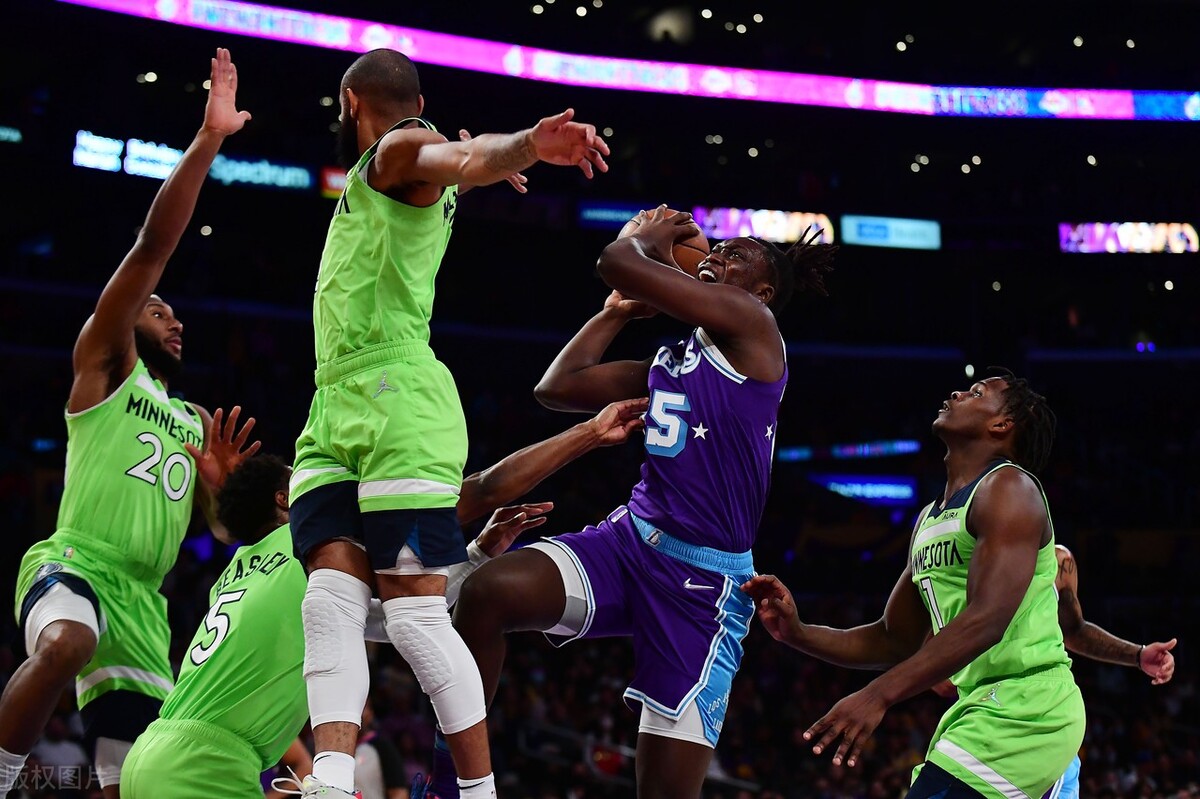 nba卡鲁索精彩集锦,卡鲁索nba隔扣超燃集锦