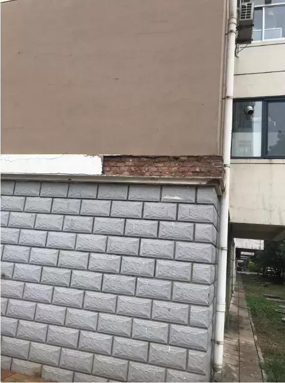 新划进光明中学的这个老小区，位置真好！还不贵