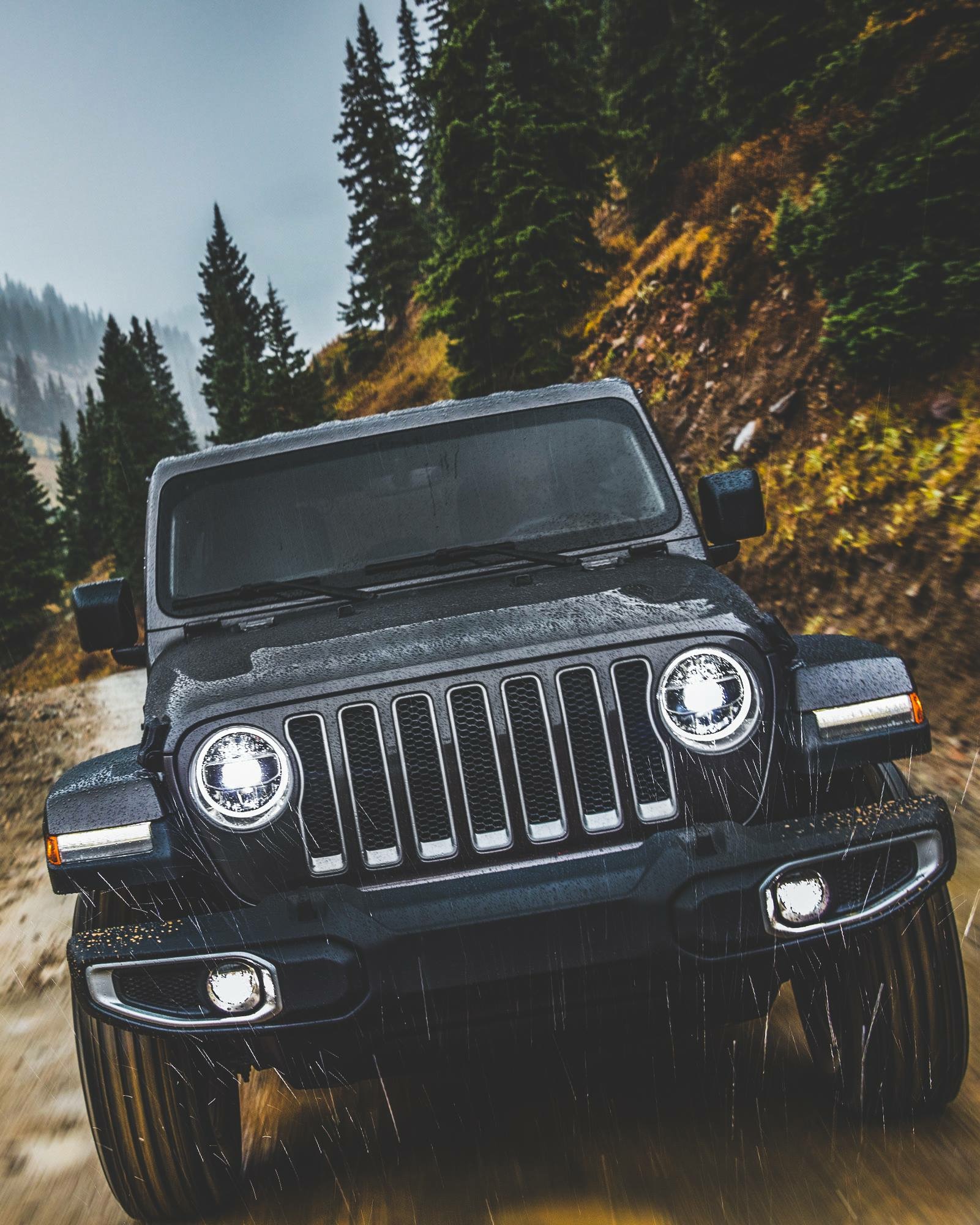 硬派jeep牧马人,jeepcherokee