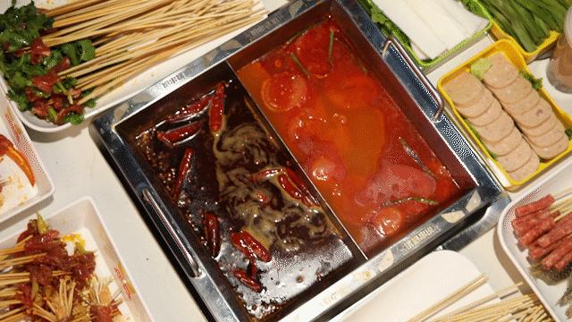 只此一家的牛腩串串火锅C位出道，19块9请你放肆开涮