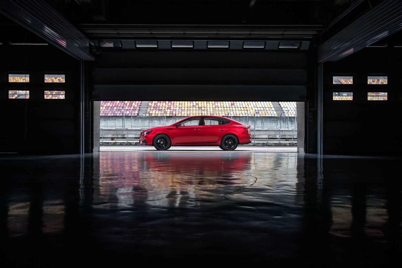 名爵6第一代和新款外观对比,19款名爵6和20款名爵6外观对比