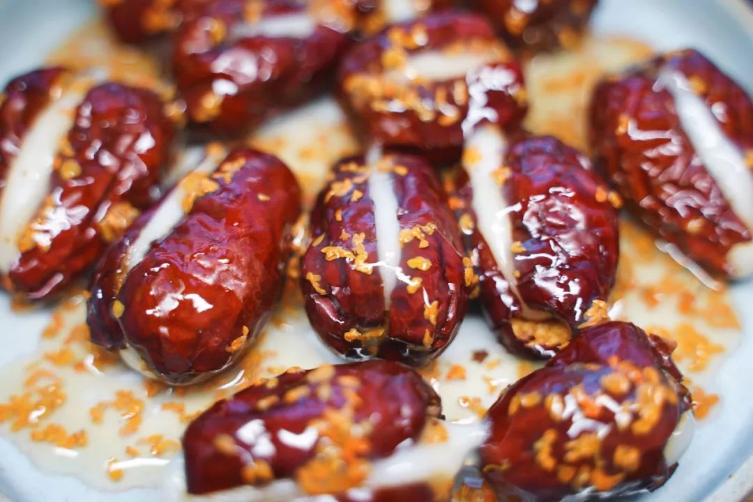 抹茶红豆红枣糯米糕做法,红枣糯米粉自制小甜品