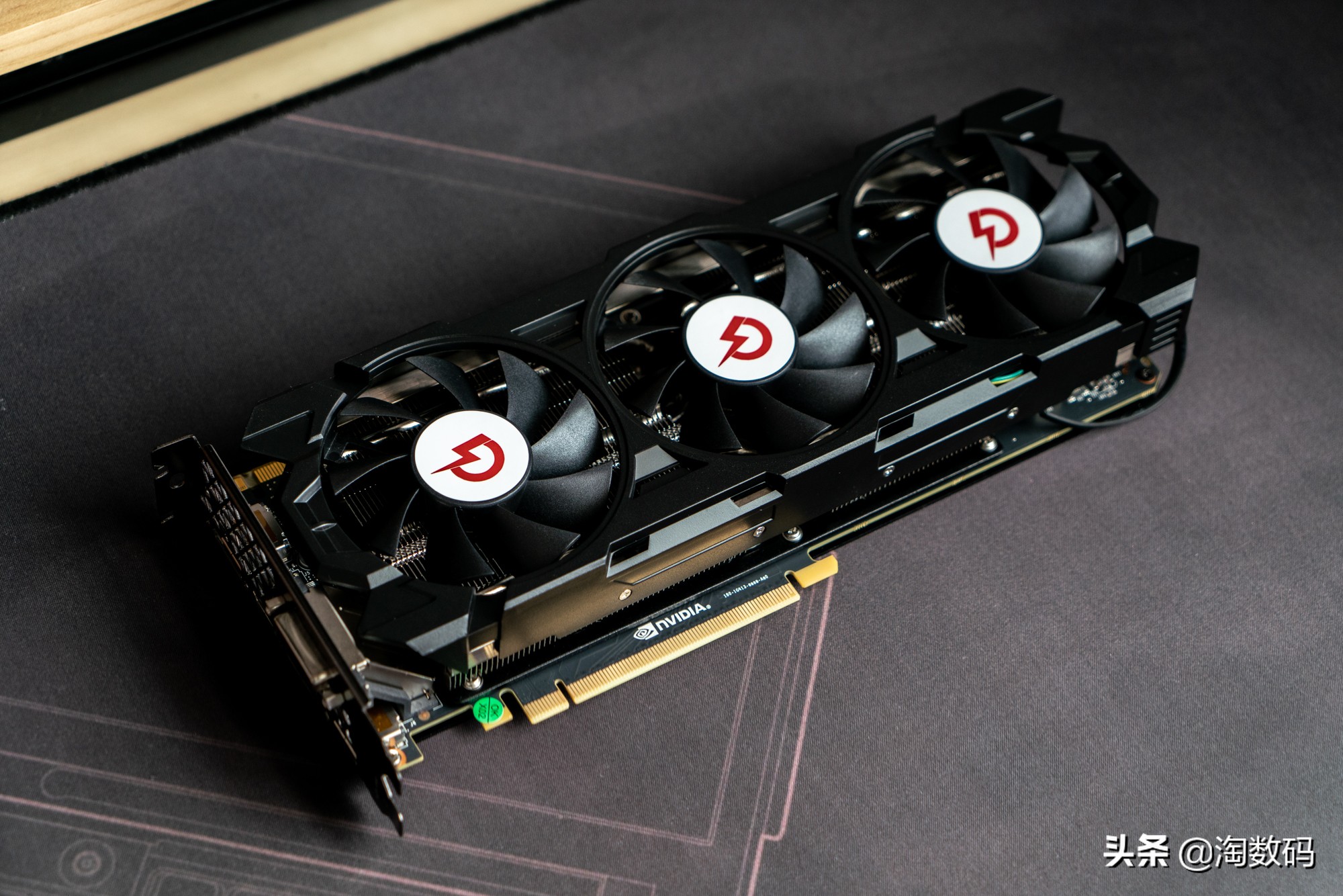 ￥1799买GTX1080全新显卡，你这让GTX1660Ti怎么活？还带一年保修