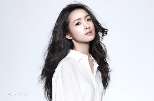 林依晨拍小女花不弃的过程,小女花不弃林依晨和白衣公子