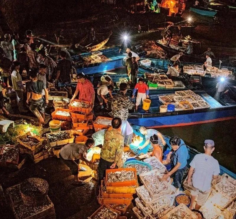 浣犲涔呮病鍘绘捣杈瑰害鍋囦簡,浣犲涔呮病鏈夊嚭闂ㄦ梾娓镐簡