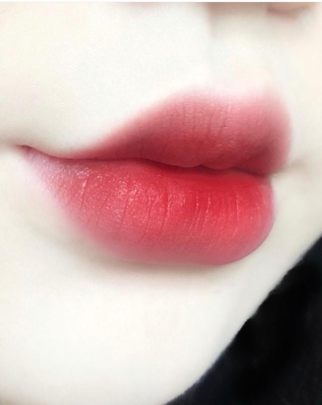 黄皮最显白的十款唇膏,秋冬推荐必备十款唇膏