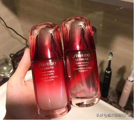 日本柜姐试色,城野医生精华和小棕瓶对比