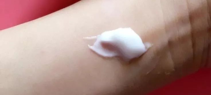 沙漠大干皮适合的身体乳,干皮身体乳秋冬推荐