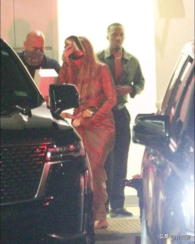 阿黛尔男友里奇,阿黛尔男朋友叫什么名字