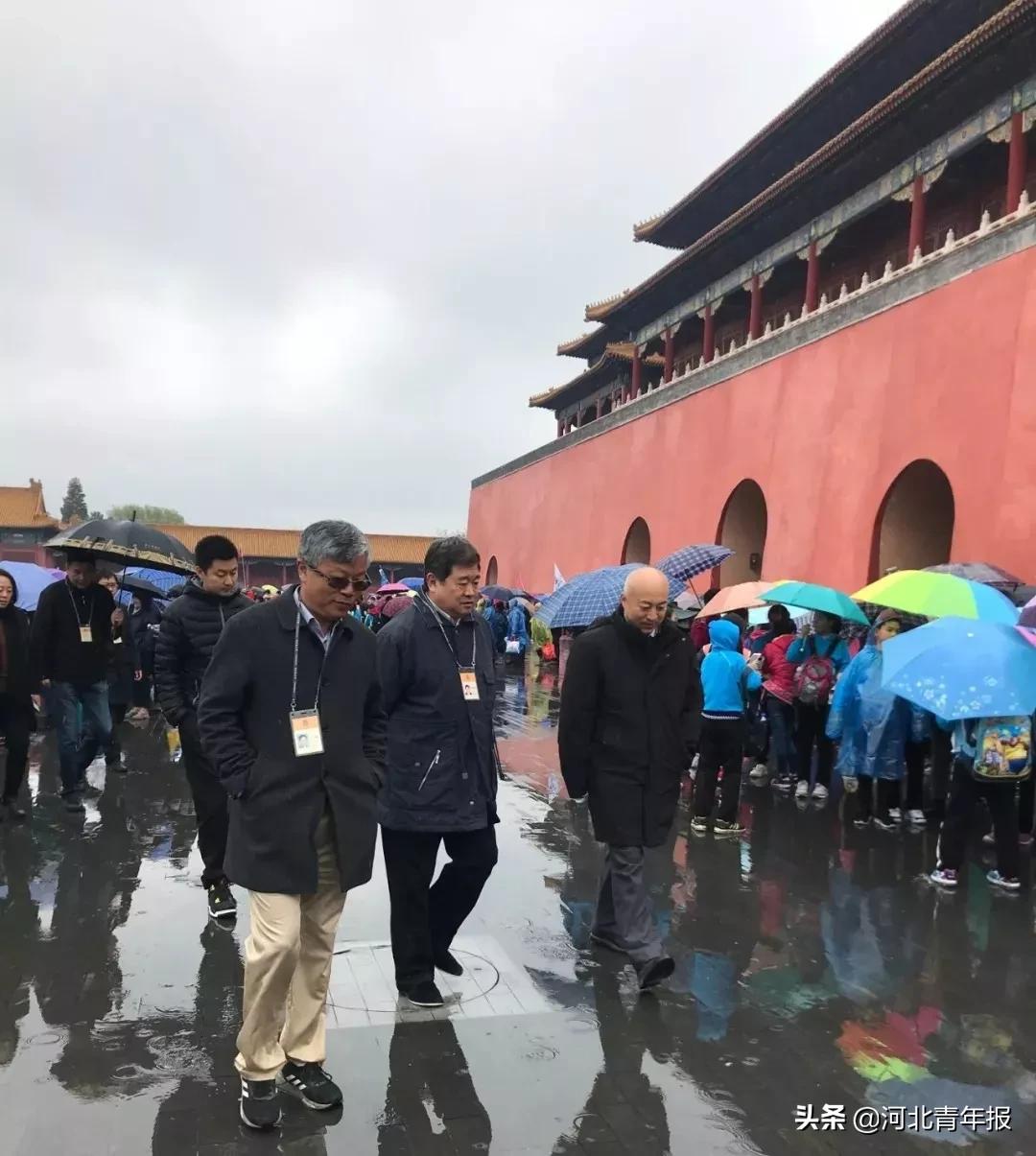 故宫官宣最新雪景，张张美得惊人！“新掌门”竟是来自敦煌的“扫地僧”