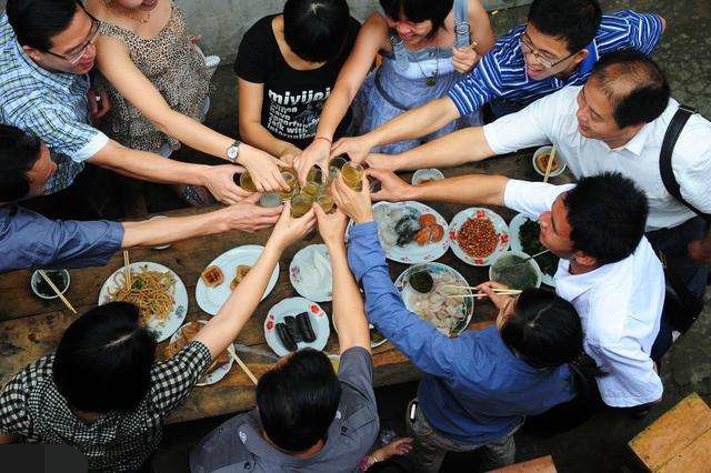 钱越来越难赚如何存钱,上班族赚不到钱怎么办