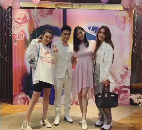 奚梦瑶何猷君求婚戒指,奚梦瑶何猷君求婚戒指盒