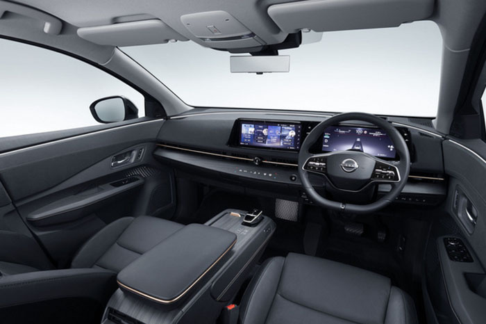 吉利星瑞和高尔夫8哪个更值得买,高尔夫和星瑞