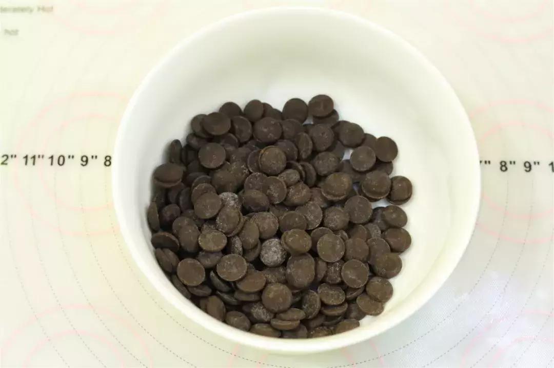 敖丙？奥饼？其实是奥利奥黑巧冰淇淋月饼