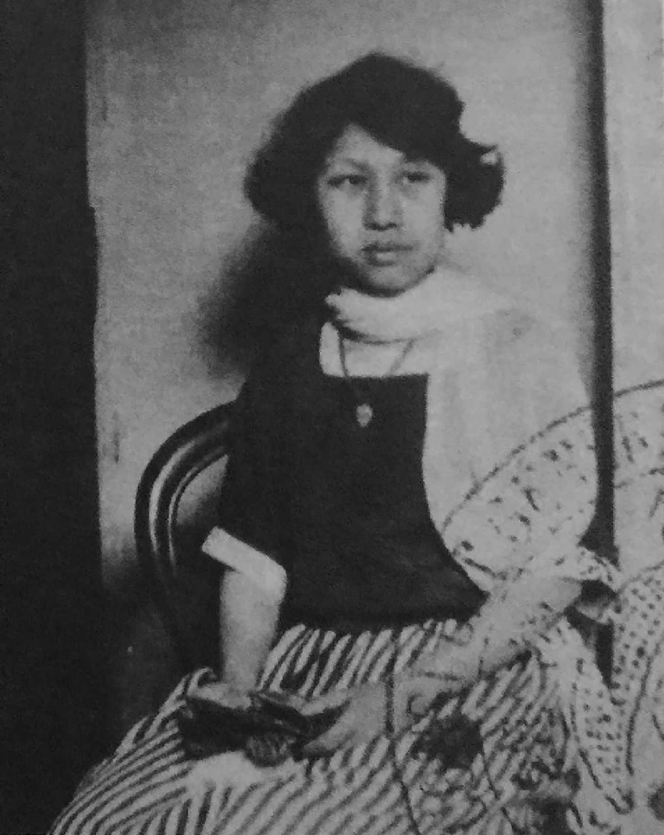 李子柒最早的作品是哪一年的,李子柒作品100幅