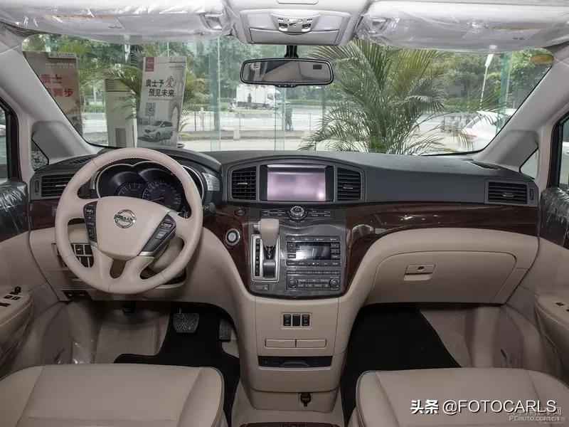 日产贵士3.5LSL实拍，比丰田埃尔法厚道，性价比超高豪华7座MPV