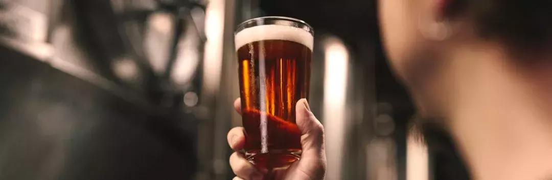 从山寨到正品的转型,全球第一大啤酒商