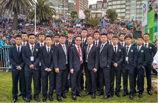 成都一初三男孩被大学录取,成都一初三学生被清华录取