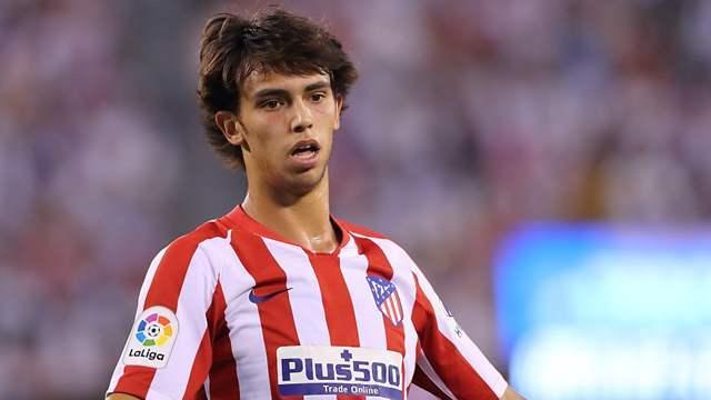 西甲德比皇马vs巴萨球迷反应,西甲联赛比分相同