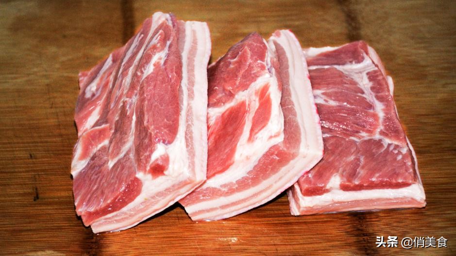 这才是正宗红烧肉的正确做法,吃了20多年红烧肉第一次见这样做