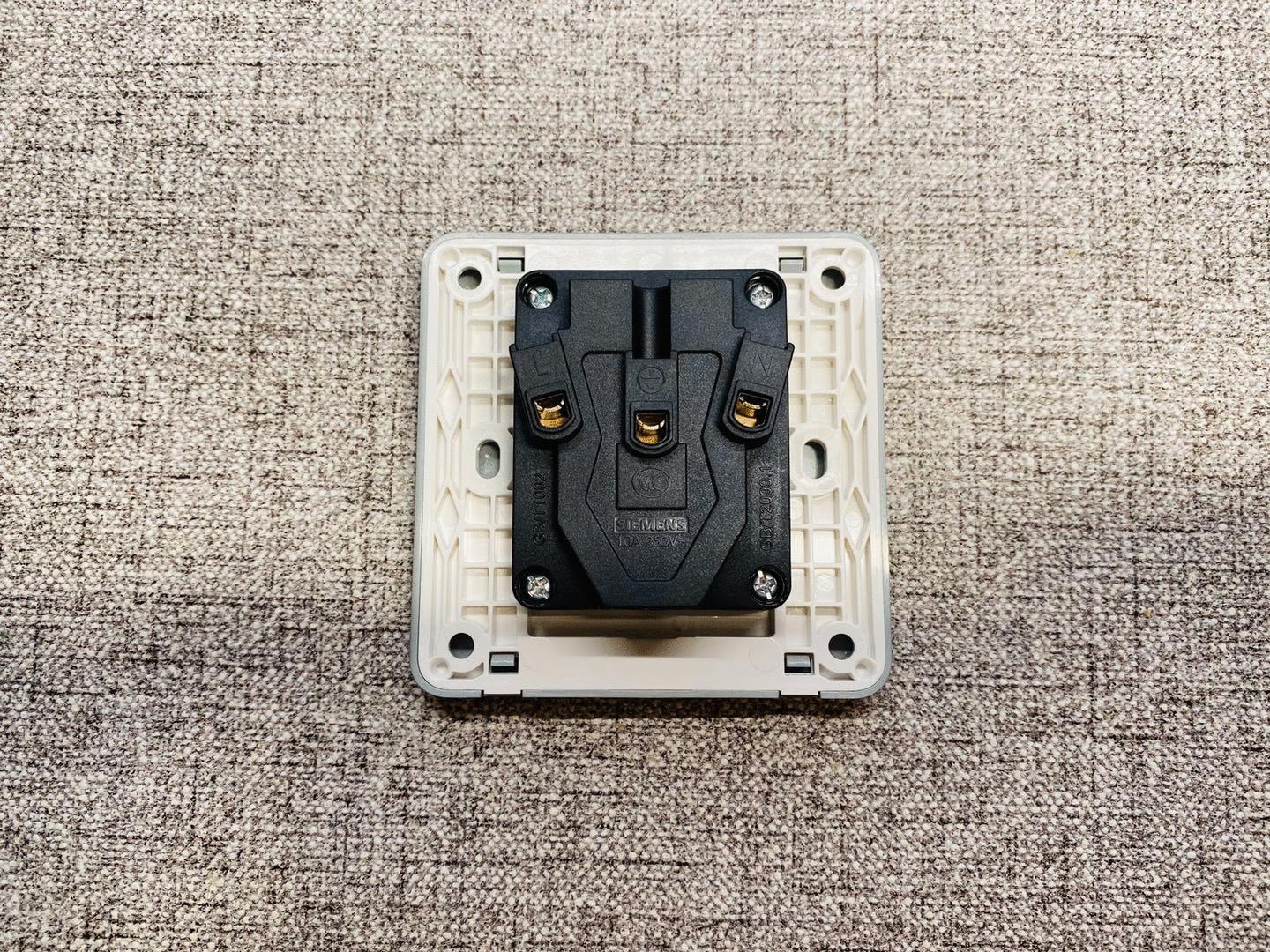 开关插座对比测评什么值得买,最具性价比开关插座测评