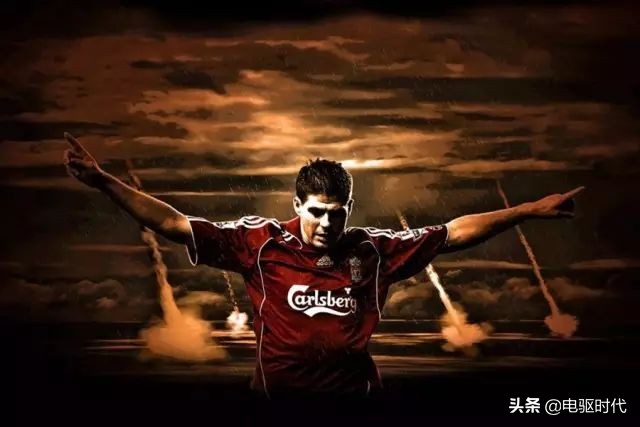 如何踢出一脚50米的长传球,长传球怎么踢的又高又远