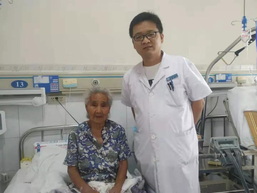 南阳市的百岁老人,南阳市中心医院骨科复位