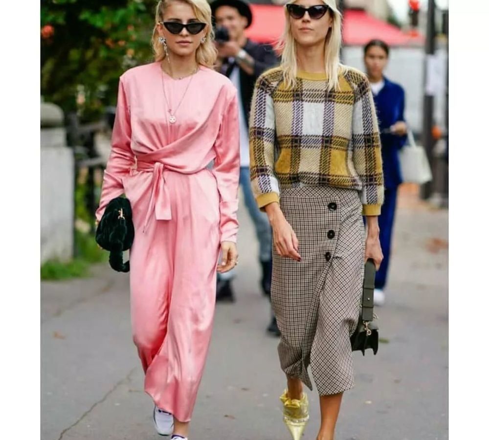 刘雯最近出席的时装周,刘雯时装秀近图