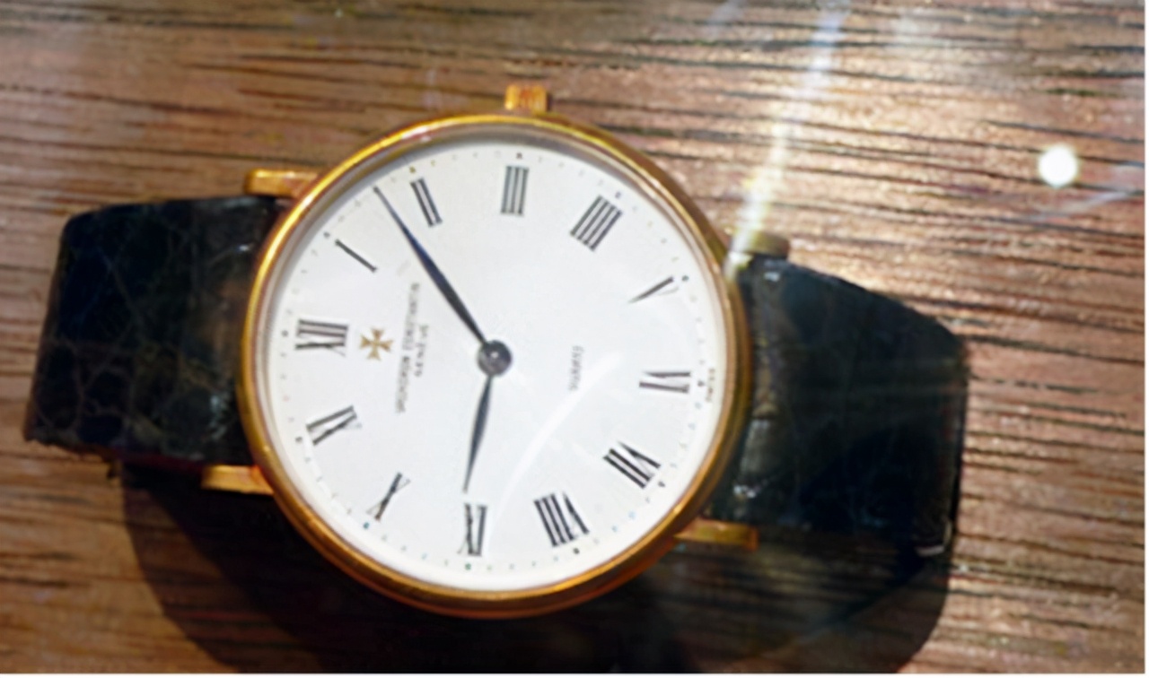 披露：毛*东泽**、周恩来、*小平邓**都戴什么手表？