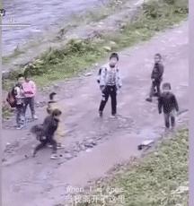 开心一刻｜所谓财富自由：花光财富，让它重获自由