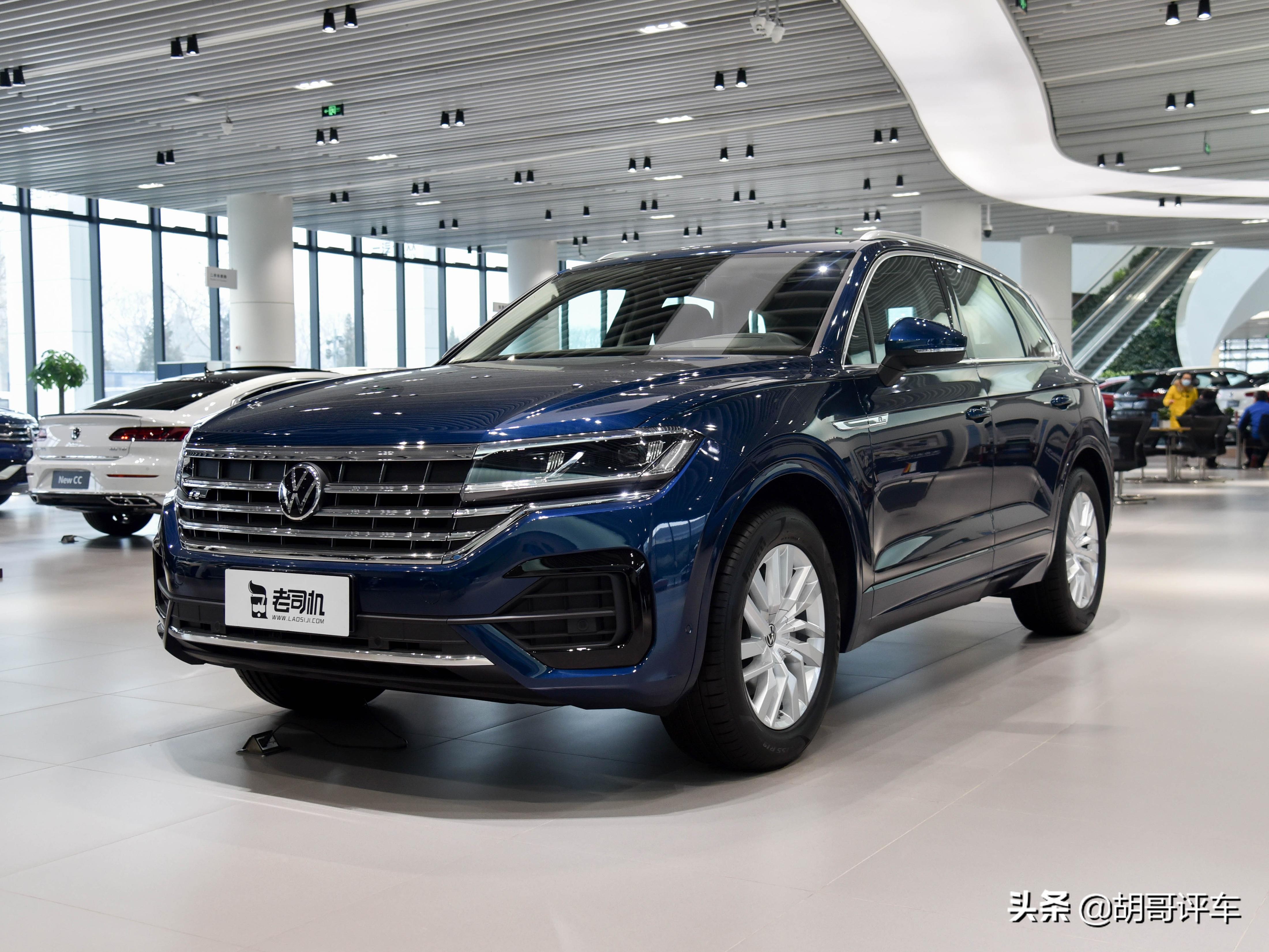 新款大众途锐2.0t四驱测试,四驱豪华中型suv推荐