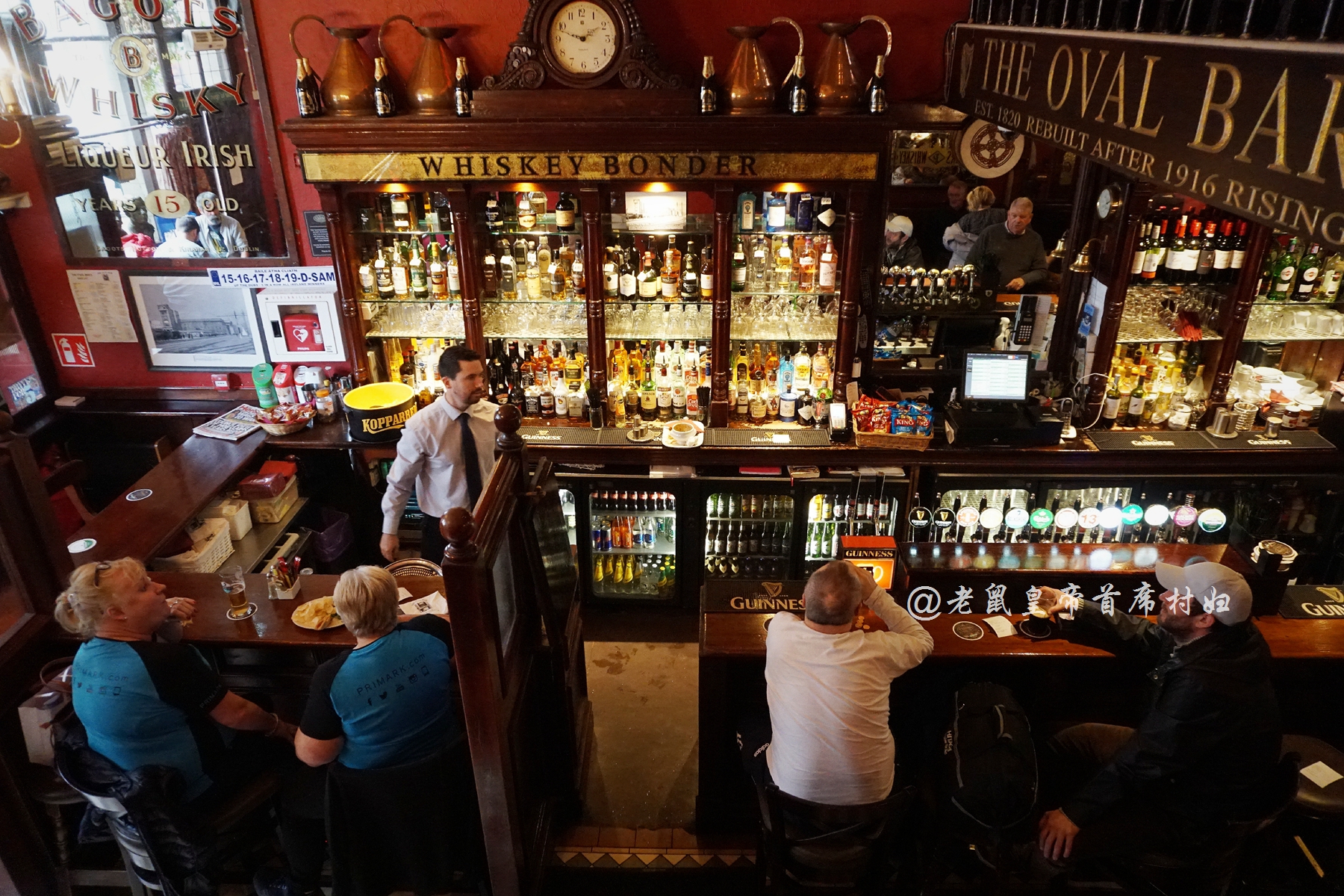 剑桥数学老师加盟，一杯黑啤含3000万泡泡，养活首都三分之一人口