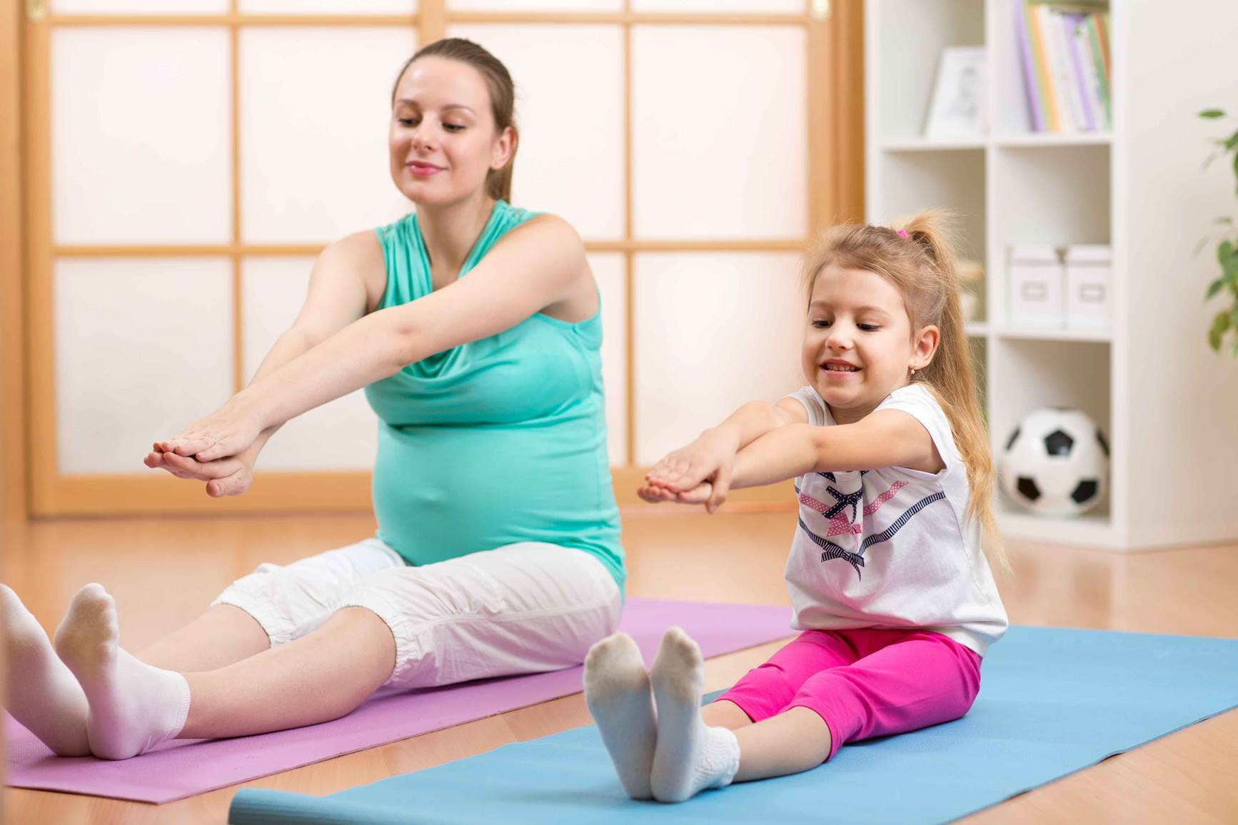 女性胯骨变宽是什么原因,胯大做骨盆修复胯会变小吗