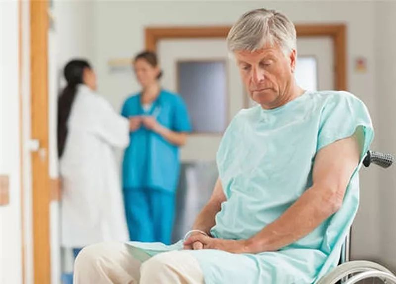 癌症的关键,癌症最得重视的两个症状