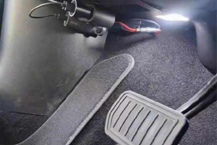 最值得购买的前后双录行车记录仪,什么品牌的全屏行车记录仪最好