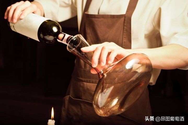 掌握了这些，你就是喝葡萄酒的套路之王