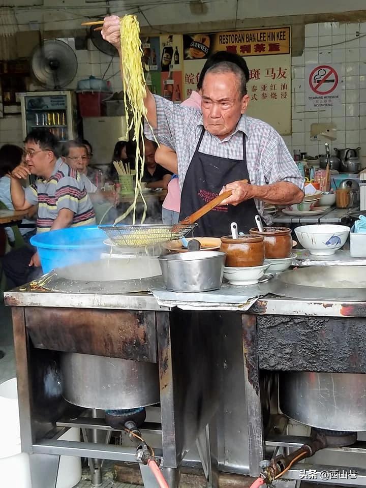 马来西亚天桥下的云吞面,马来西亚夜市的云吞面