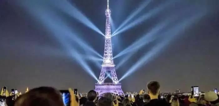 埃菲尔铁塔的奇闻异事,埃菲尔铁塔未解之谜完整版