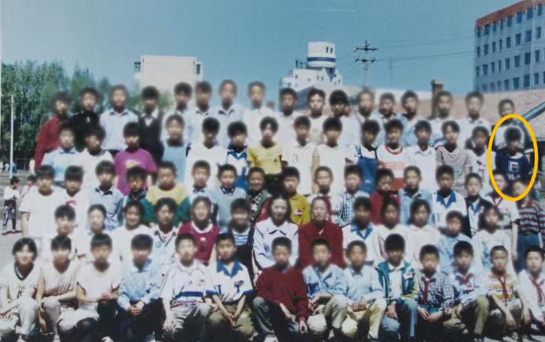 范德彪穿fila,范德彪穿斐乐是哪一年