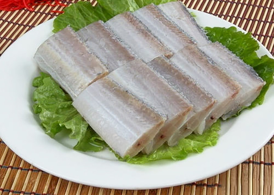 炖鱼放什么提鲜去腥好吃,炖鱼放什么料调味好吃窍门